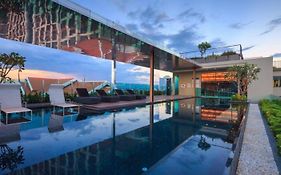 Luxury And Modern Condo In Central Chiang Mai - Astra Condo